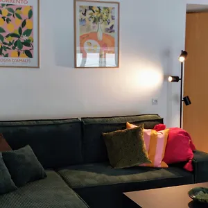 Quarto em Acomodações Particulares Apple Varsóvia