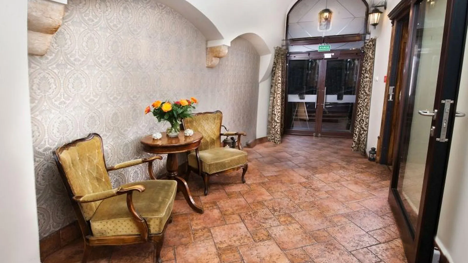 ***  Hotel Mikolaj Cracovia Polonia