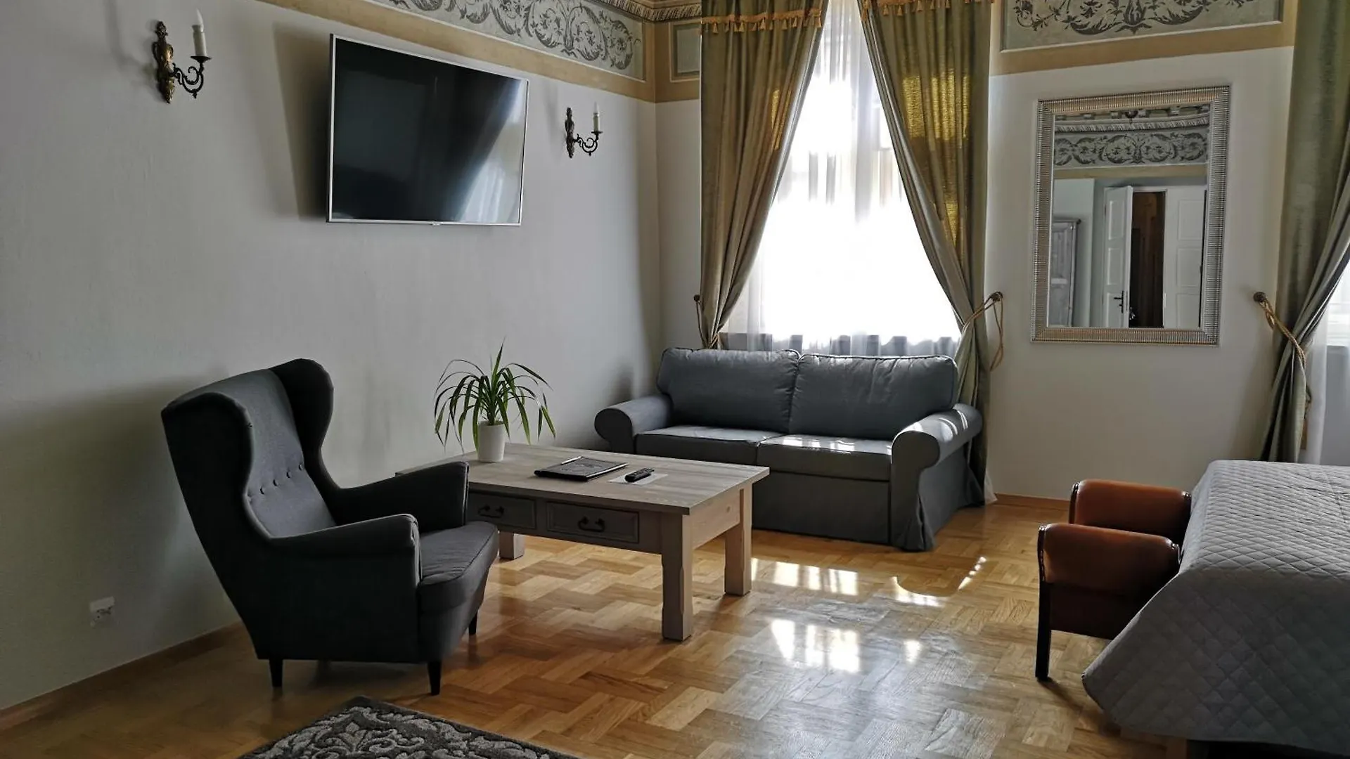 ***  Hotel Mikolaj Cracóvia Polónia